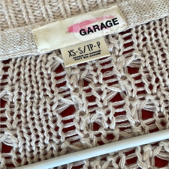 Spring Clean Out - Cardigans S/M - Picture 2 of 5